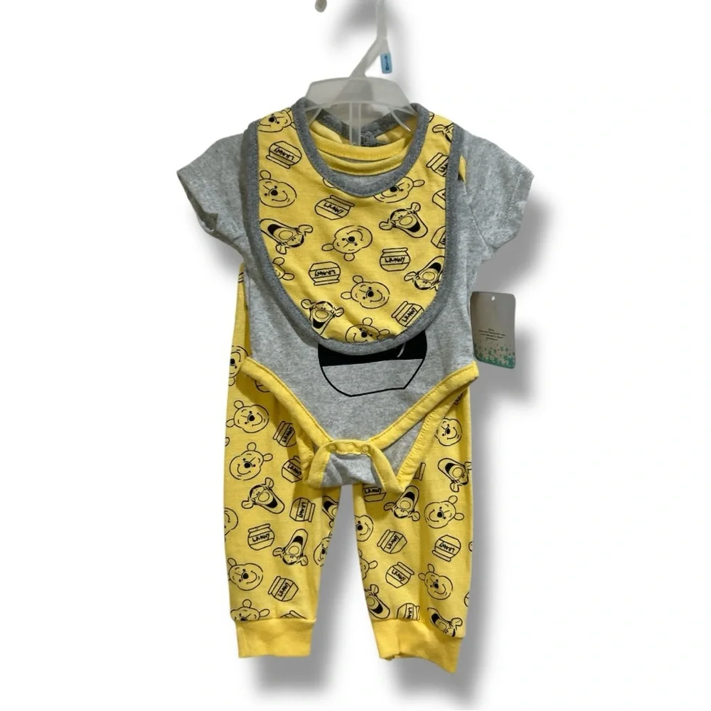 Disney Winnie the Pooh Tigger 3 Piece Baby Outfit Bib Set 0-3M